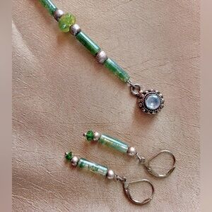 Jadeite and Silver bracelet and earrings set